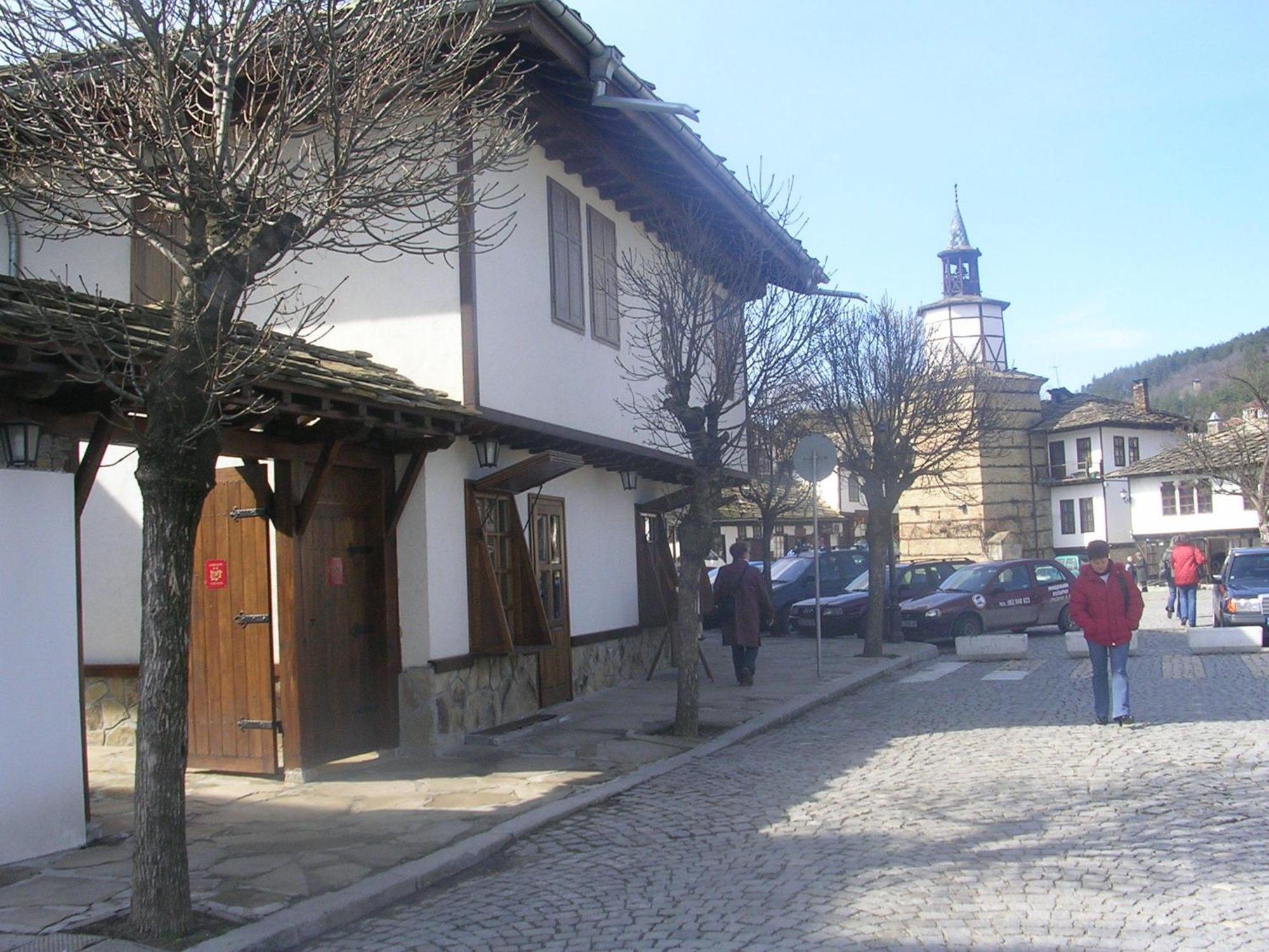 Art - M Gallery Tryavna Exterior foto