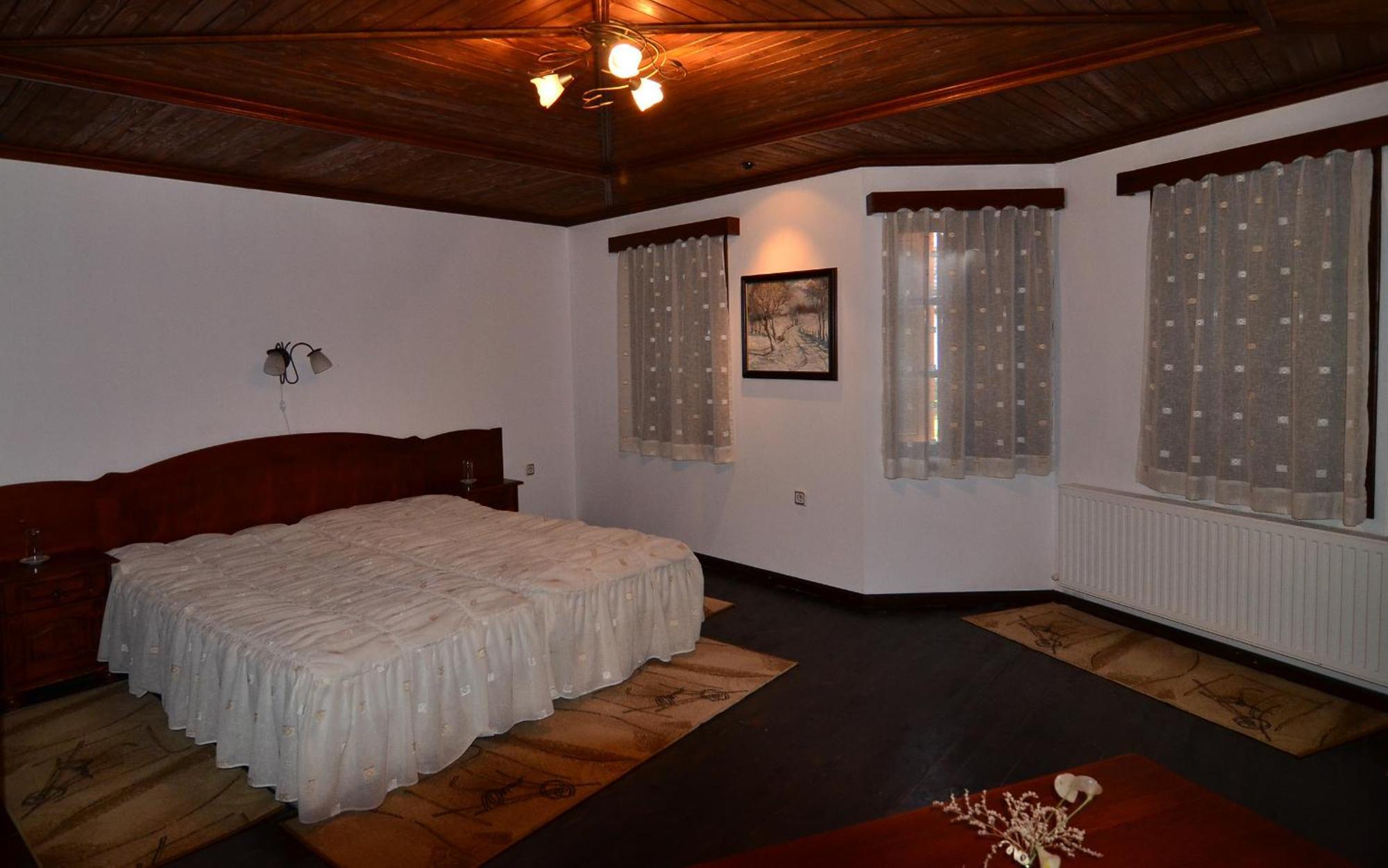 Art - M Gallery Tryavna Exterior foto